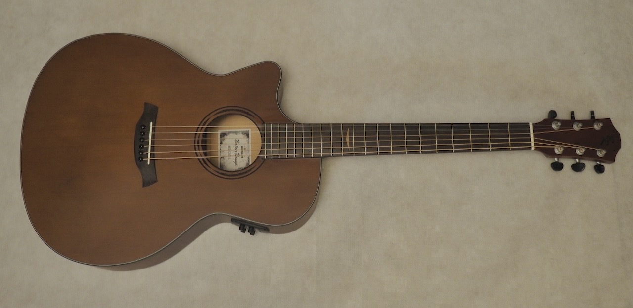 Baton Rouge AR21C/ACE-L Linkshänder-modell