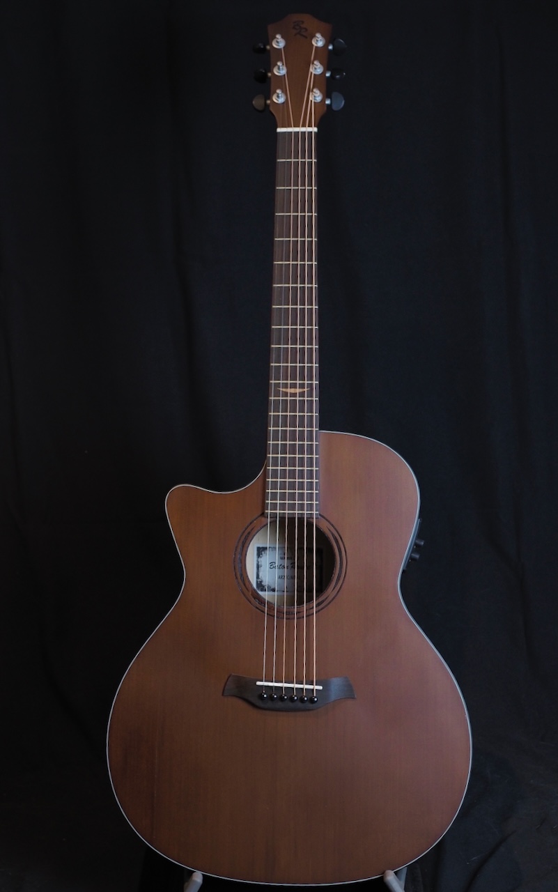 Baton Rouge AR21C/ACE-L Linkshänder-modell